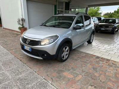 Dacia Sandero Stepway 1.5 dCi 90CV usata