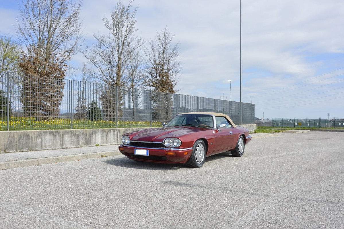 Jaguar XJS 4.0 cat Convertible (3)