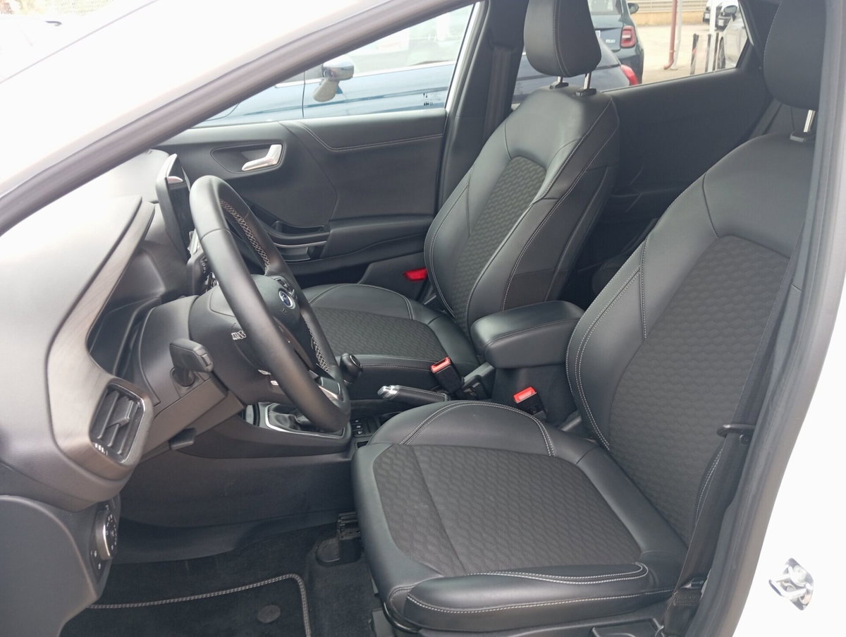 Ford Puma 1.0 EcoBoost Hybrid 125 CV S&S aut. Titanium Design (17)