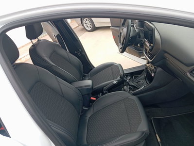 Ford Puma 1.0 EcoBoost Hybrid 125 CV S&S aut. Titanium Design (20)