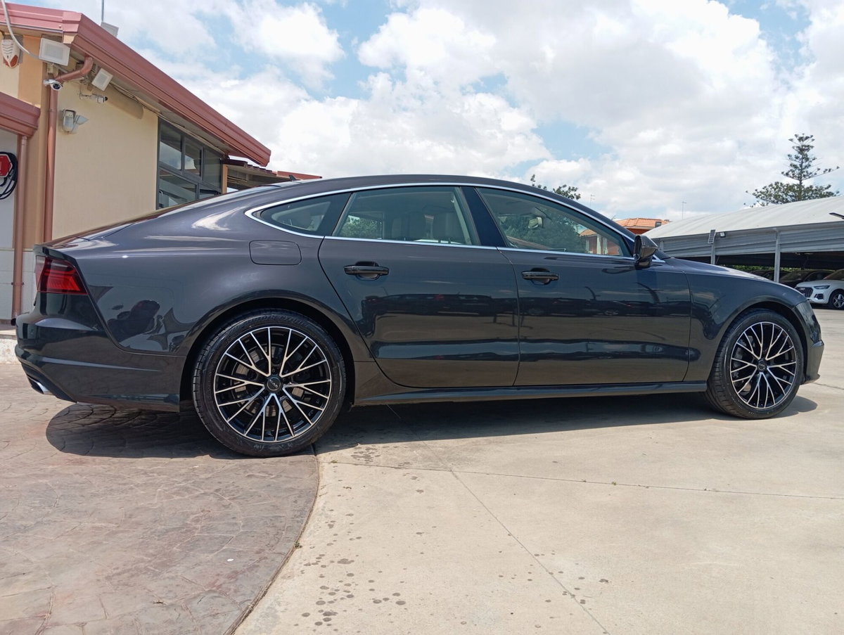 Audi A7 Sportback 3.0 TDI 272 CV quattro S tronic Business (8)