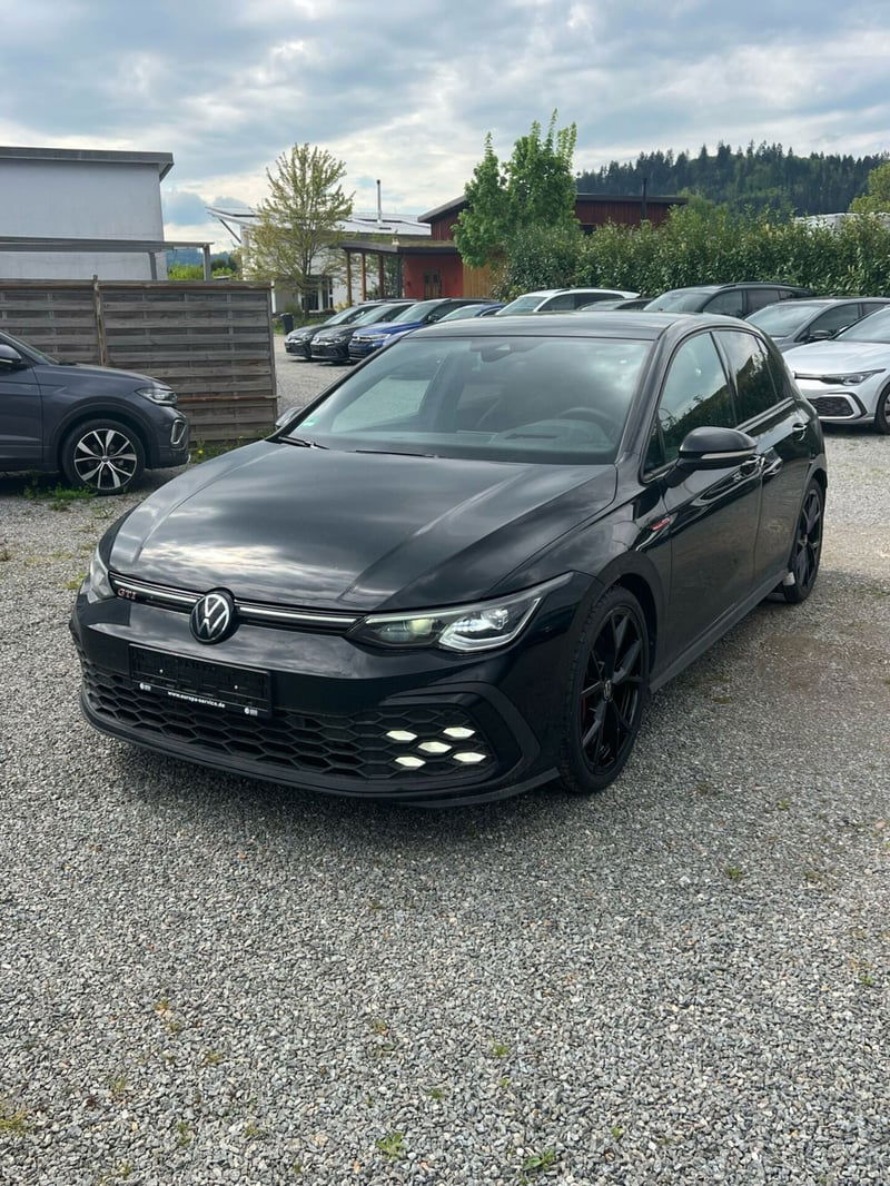 Volkswagen Golf 2.0 TSI GTI DSG