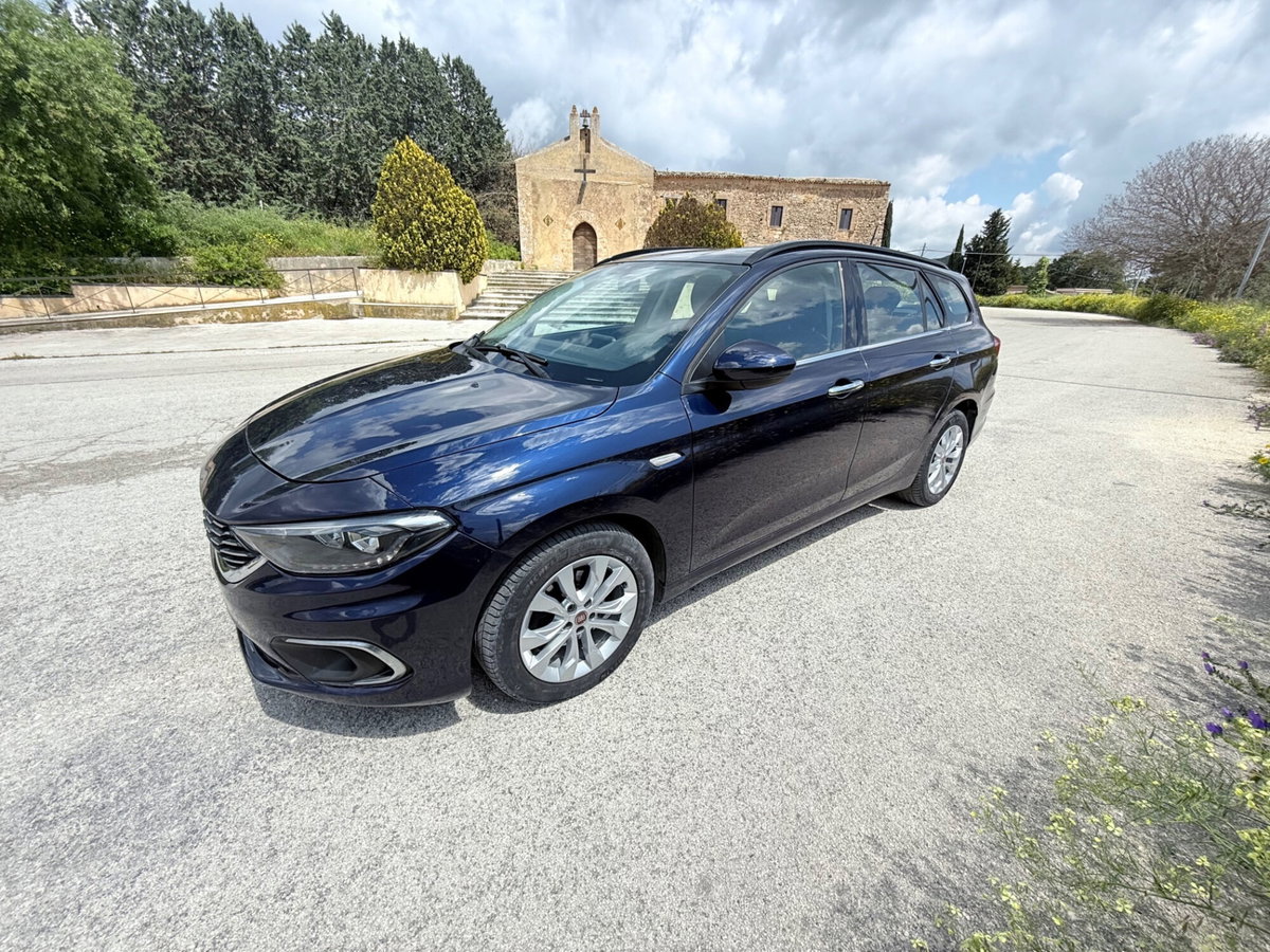 Fiat Tipo Station Wagon Tipo 1.6 Mjt S&S SW Lounge (10)