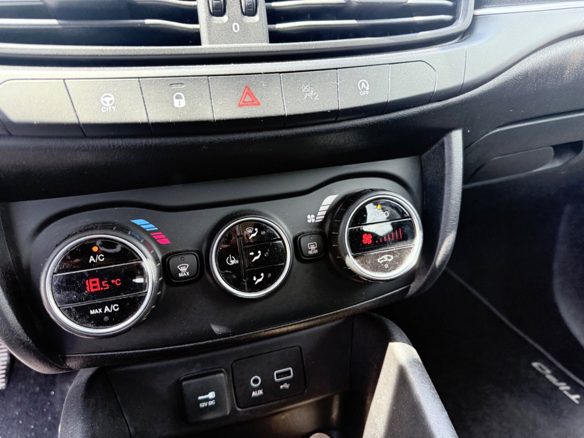 Fiat Tipo Station Wagon Tipo 1.6 Mjt S&S SW Lounge (15)