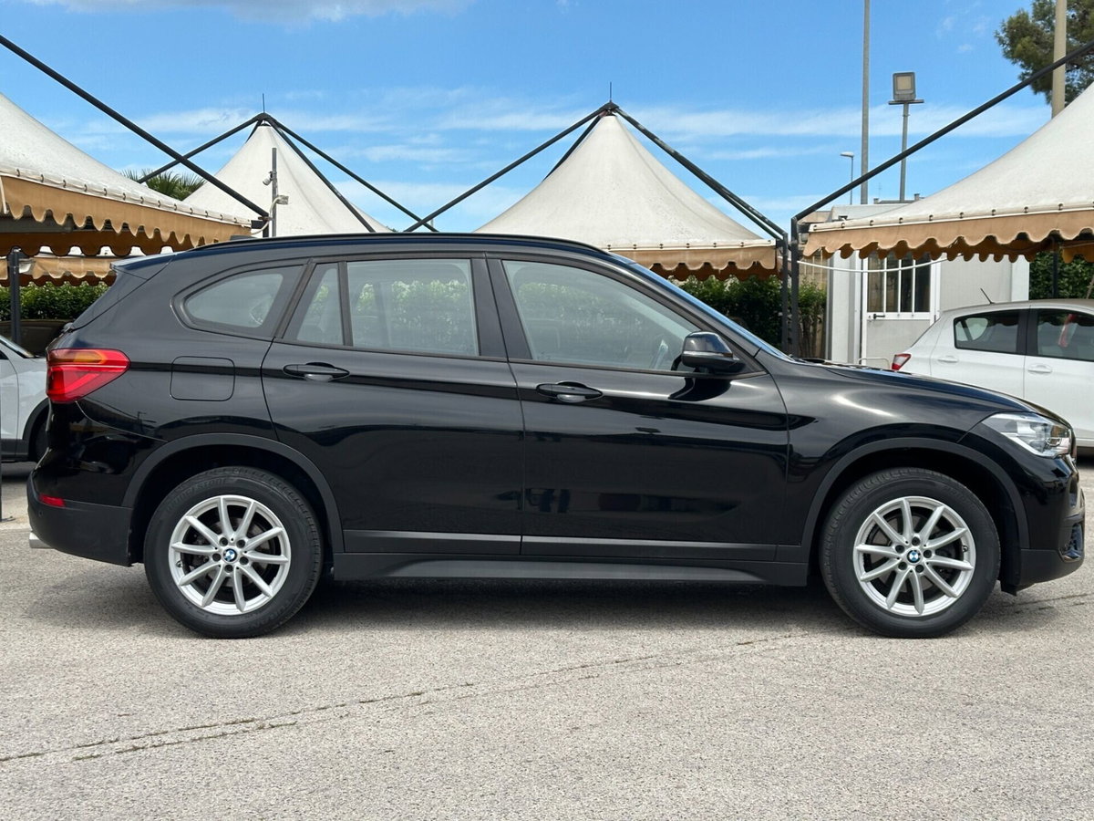BMW X1 xDrive18d Business Advantage (8)