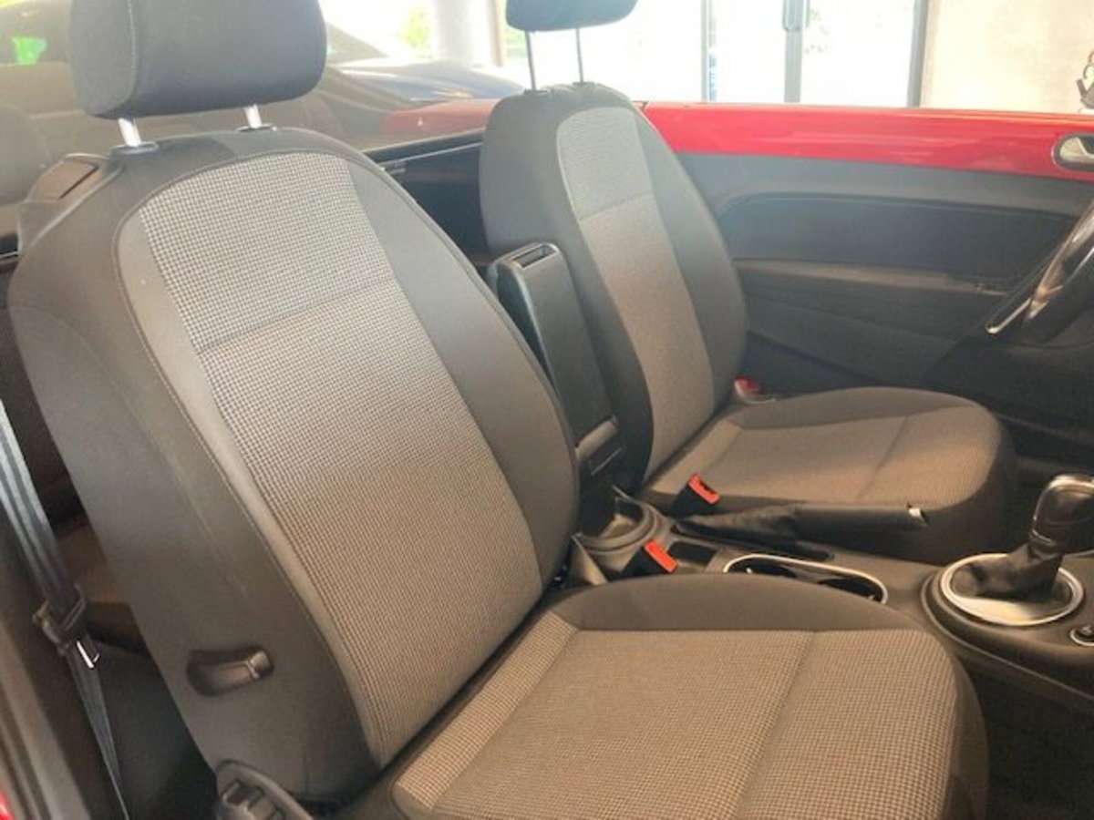 Volkswagen Maggiolino Cabrio 1.2 TSI Design (15)