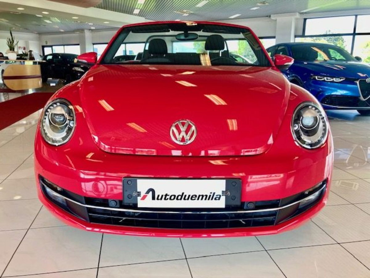 Volkswagen Maggiolino Cabrio 1.2 TSI Design (2)