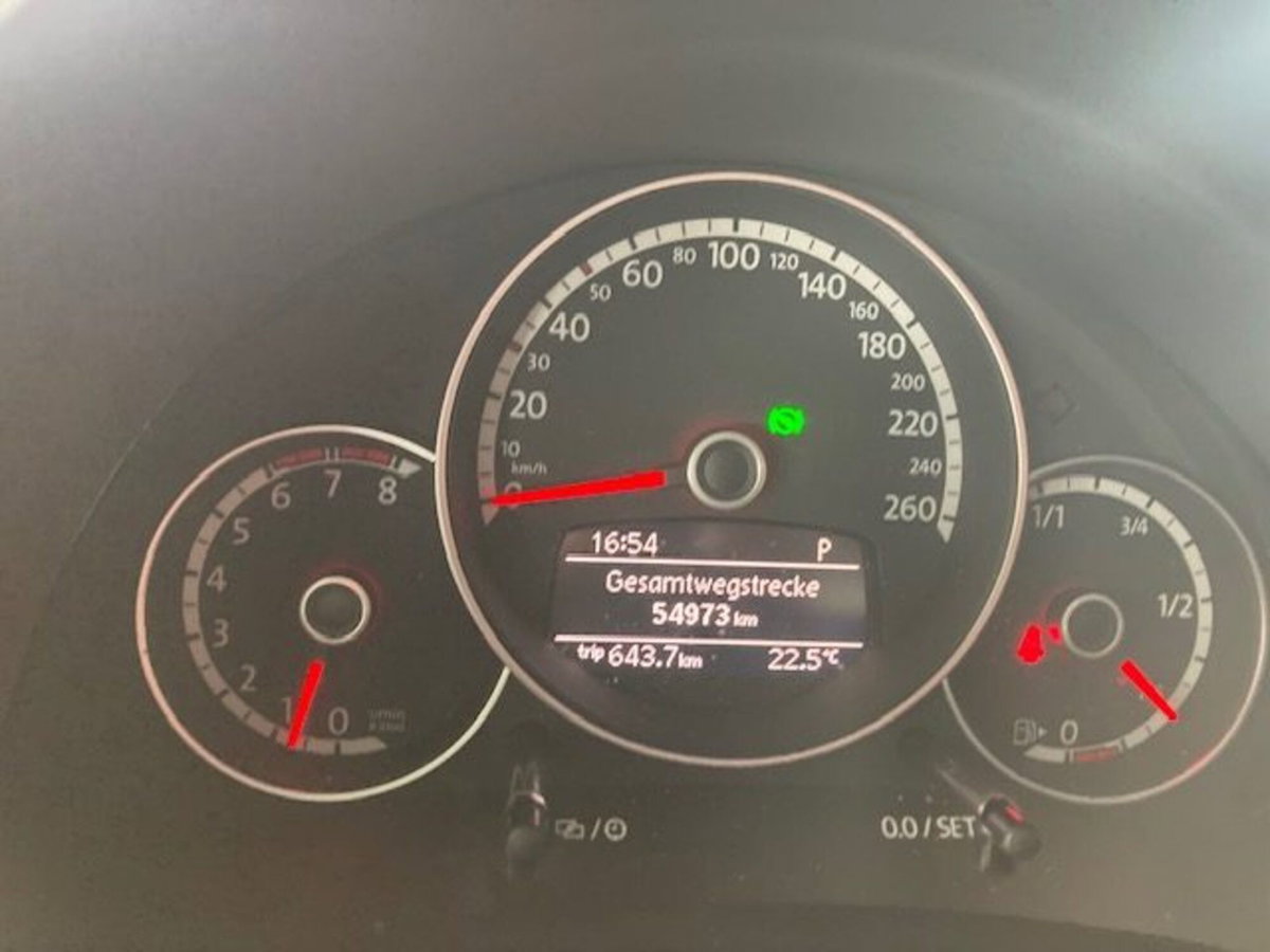 Volkswagen Maggiolino Cabrio 1.2 TSI Design (4)