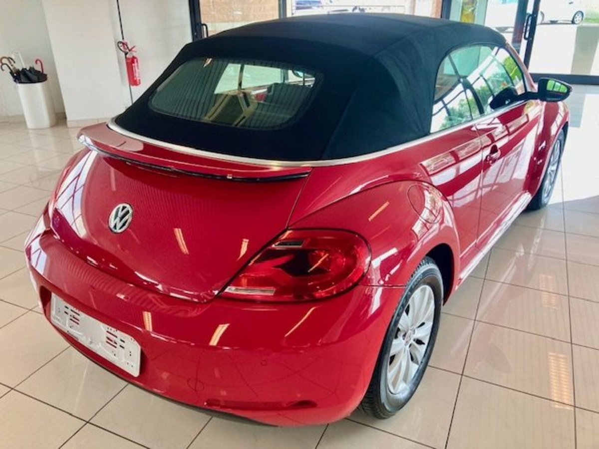 Volkswagen Maggiolino Cabrio 1.2 TSI Design (5)