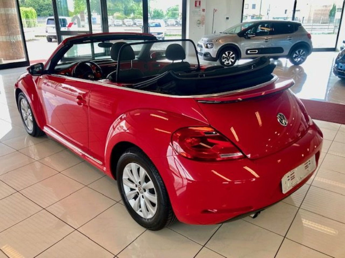 Volkswagen Maggiolino Cabrio 1.2 TSI Design (8)