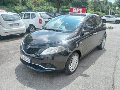 Lancia Ypsilon 1.2 69 CV 5 porte GPL Ecochic Gold usata