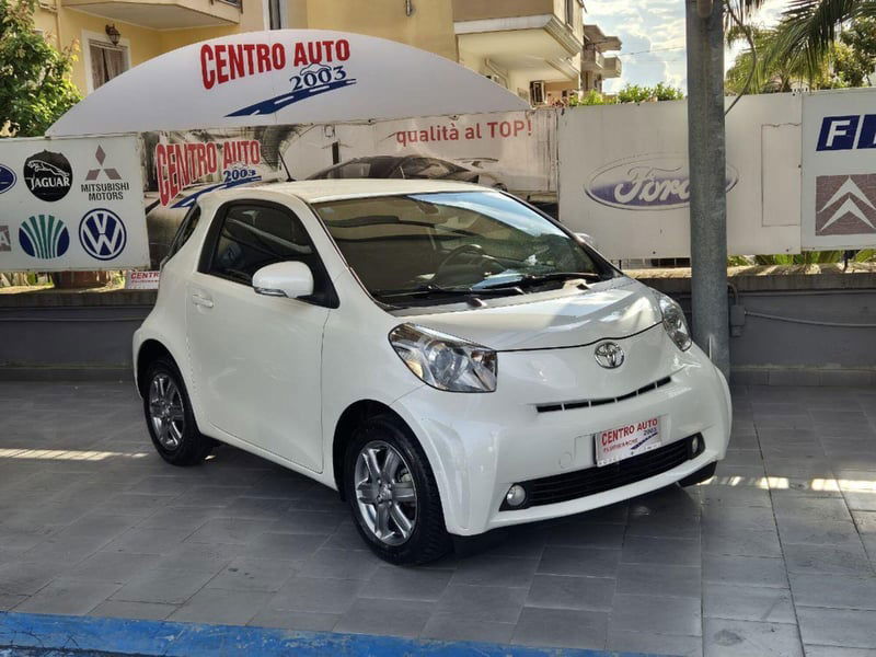 Toyota iQ 1.0 Multidrive Versione Lancio