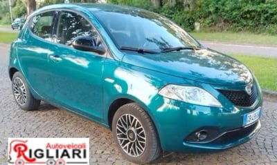 Lancia Ypsilon 1.2 69 CV 5 porte Gold usata