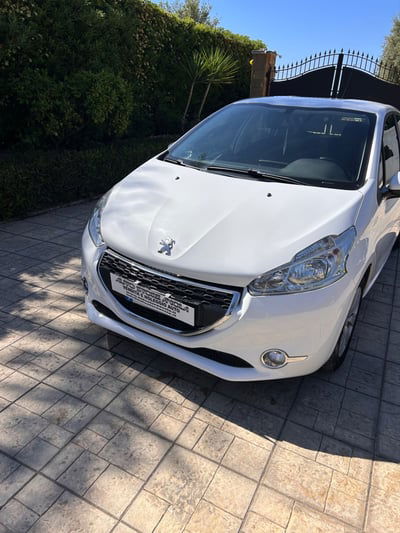 Peugeot 208 HDi 68 CV 5 porte Access usata