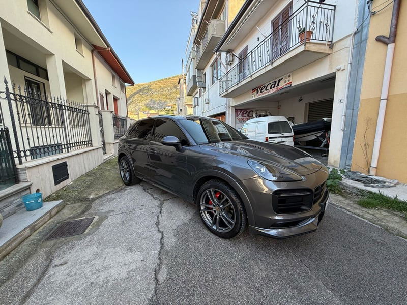 Porsche Cayenne 3.0 V6