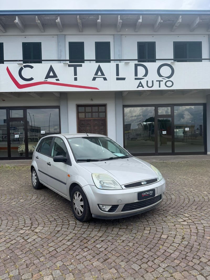 Ford Fiesta 1.2 16V 5p. Ghia