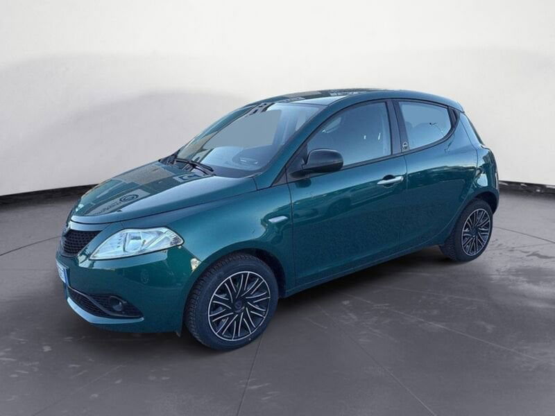 Lancia Ypsilon 1.2 69 CV 5 porte GPL Ecochic Gold