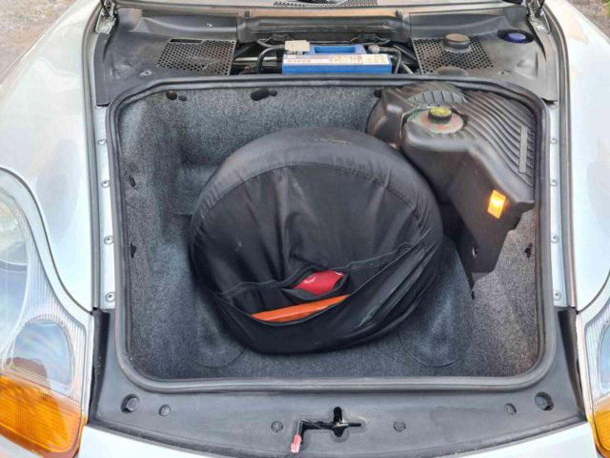 Porsche Boxster 3.2i 24V cat S (13)