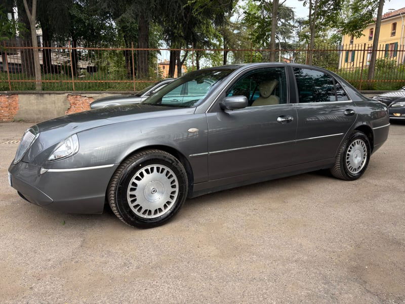 Lancia Thesis JTD Executive