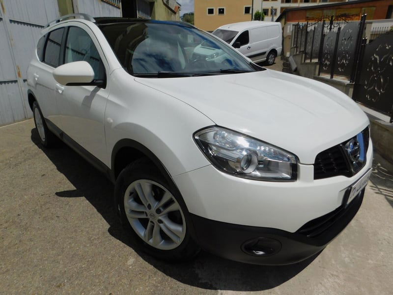 Nissan Qashqai 1.5 dCi DPF Tekna