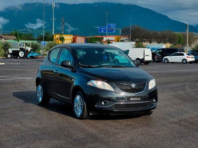 Lancia Ypsilon 1.2 69 CV Platinum usata