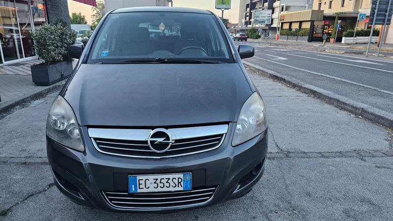 Opel Zafira 1.8 16V GPL-TECH Cosmo