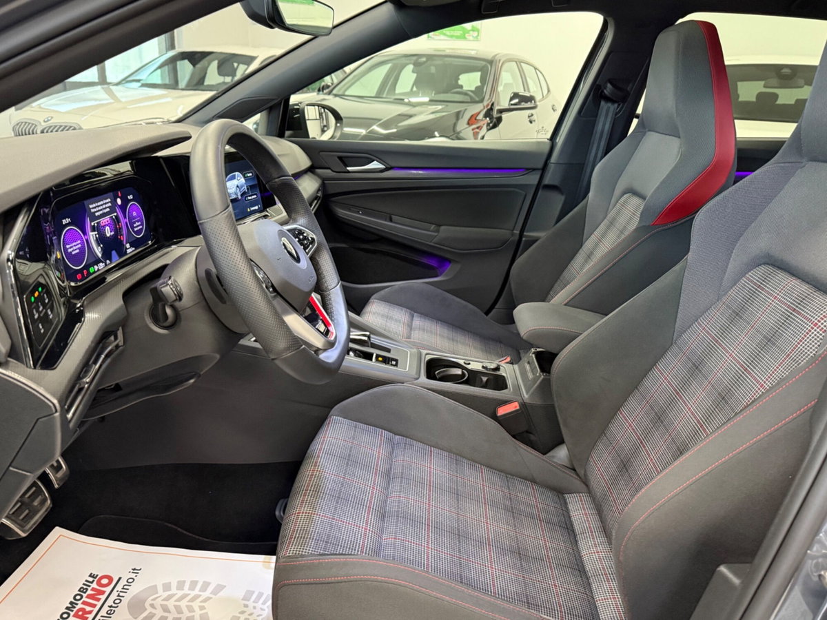 Volkswagen Golf 2.0 TSI GTI DSG (10)