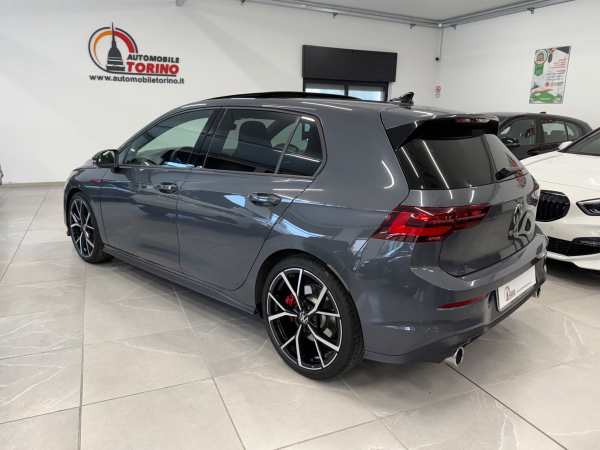 Volkswagen Golf 2.0 TSI GTI DSG (6)