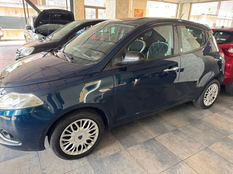 Lancia Ypsilon 1.2 69 CV 5 porte GPL Ecochic Gold