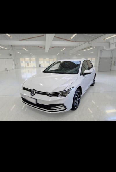 Volkswagen Golf 2.0 TDI DSG SCR Life usata