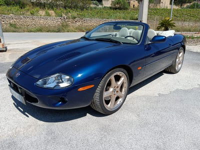 Jaguar XK 3.5 V8 Convertibile usata