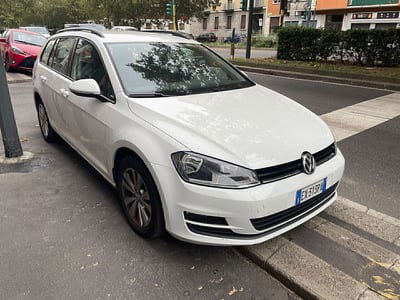 Volkswagen Golf Variant 1.6 TDI 105 CV Highline BlueMotion Technology usata