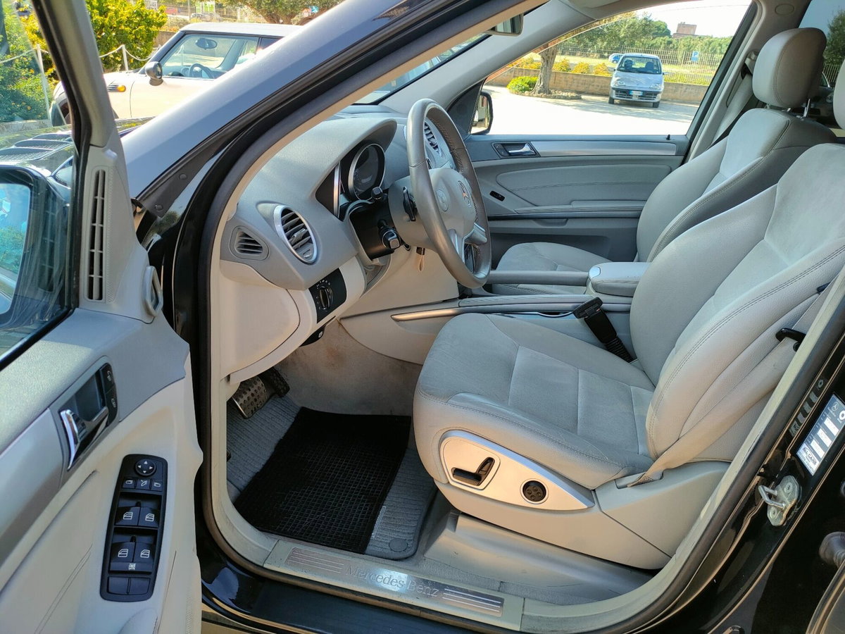 Mercedes-Benz Classe ML 320 CDI (7)