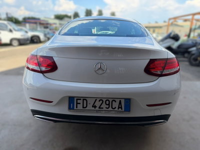 Mercedes-Benz Classe C 220 d Sport (4)