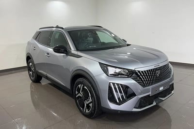 Peugeot 2008 1.2 puretech Allure s&s 100cv usata