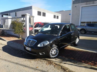 Lancia Ypsilon 1.3 MJT 75 CV Elle usata