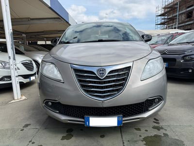 Lancia Ypsilon 0.9 TwinAir 85 CV 5 porte S&S Silver usata