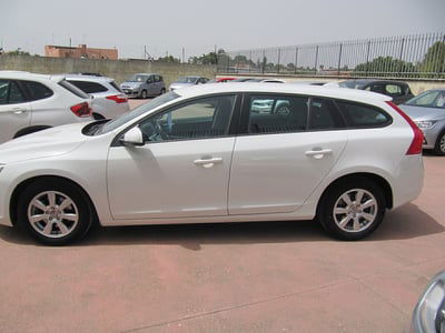 Volvo V60 D2 1.6 Kinetic usata