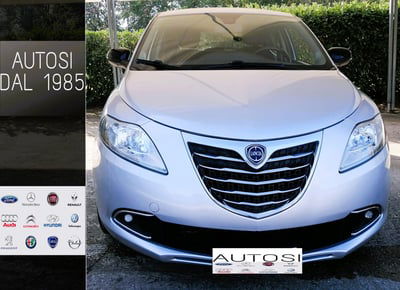 Lancia Ypsilon 1.3 MJT 16V 95 CV 5 porte S&S Black&Red usata