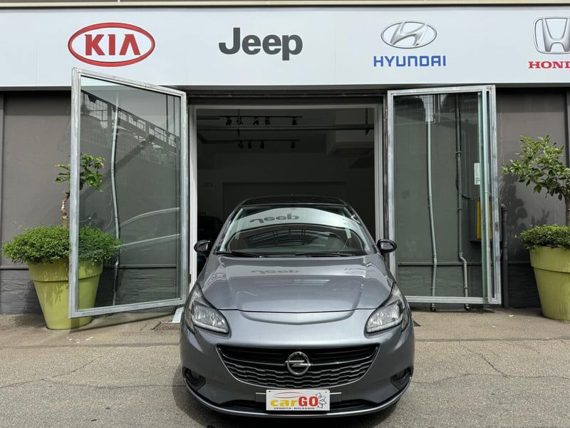 Opel Corsa 1.2 5 porte Black Edition