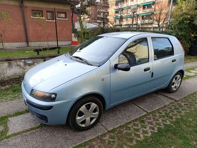 Fiat Punto 1.2i cat 5 porte ELX usata
