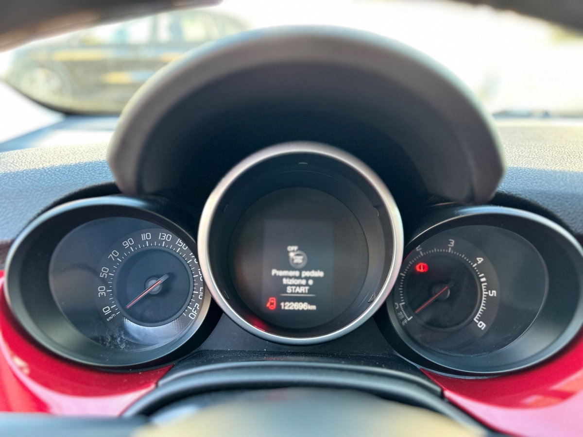 Fiat 500X 1.6 MultiJet 120 CV Lounge (16)