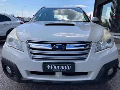 Subaru Outback 2.0D CVT Exclusive usata