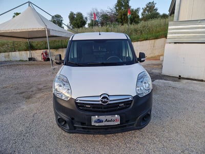 Opel Combo Tour CDTi 90CV PL-TN Blitz N1 usata