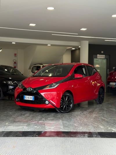 Toyota Aygo 1.0 VVT-i 69 CV 5 porte x-wave TSS usata