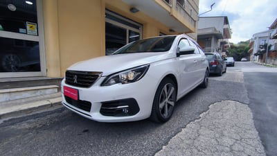 Peugeot 308 SW BlueHDi 130 S&S Allure usata