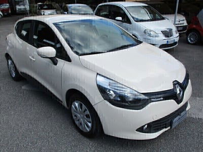 Renault Clio 1.5 dCi 8V 75CV 5 porte Live usata
