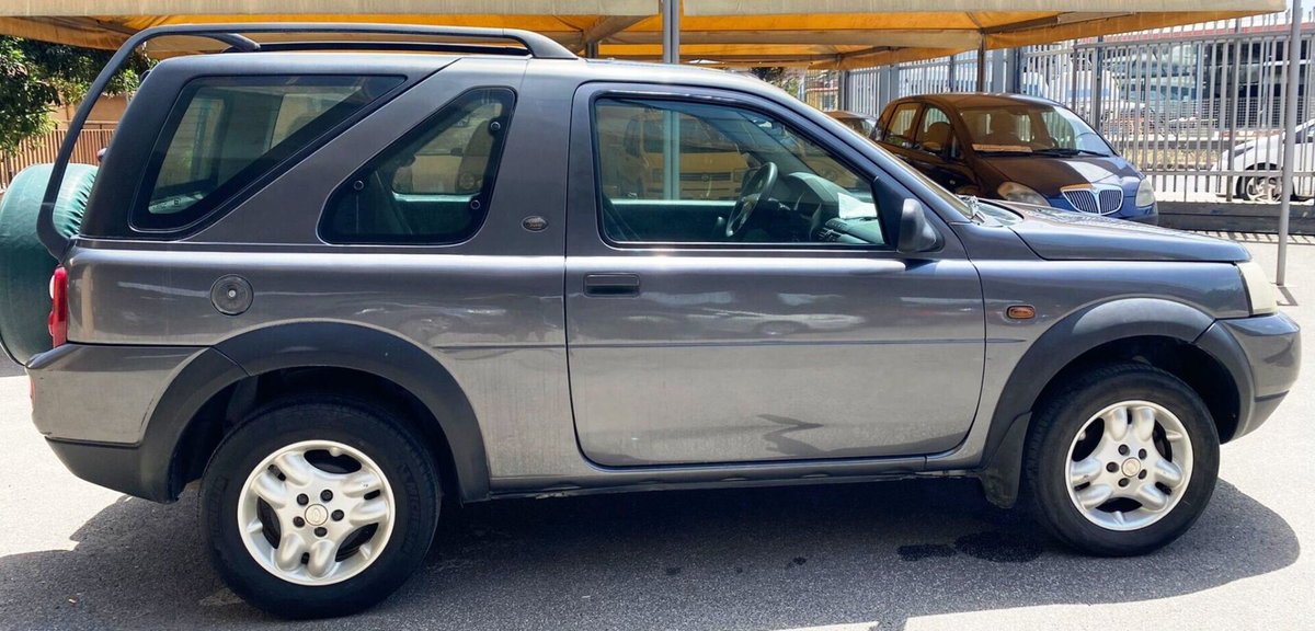 Land Rover Freelander 2.0 Td4 16V cat 3p. Softback (8)
