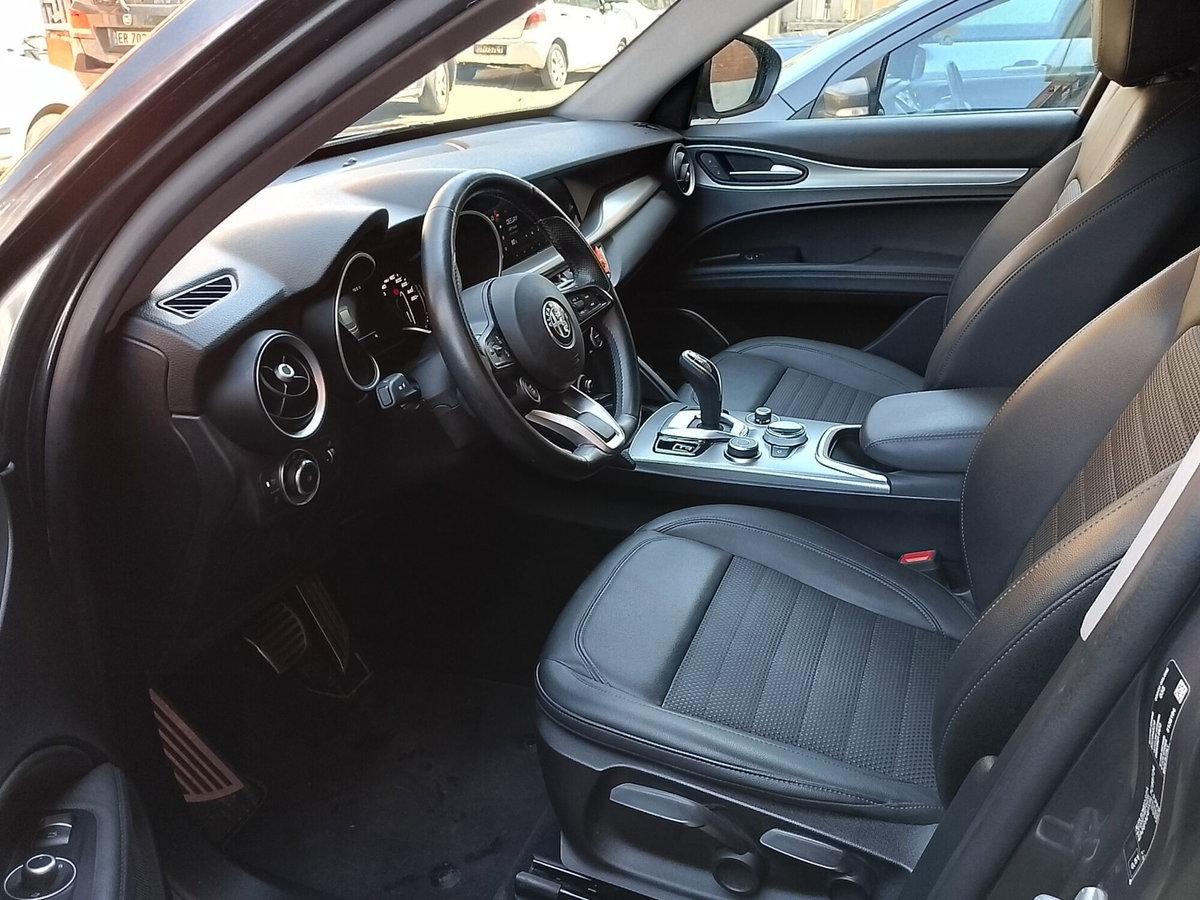 Alfa Romeo Stelvio Stelvio 2.2 Turbodiesel 190 CV AT8 Q4 Sprint (5)