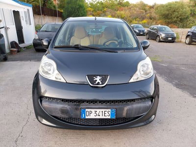 Peugeot 107 68CV 5p. Plaisir usata